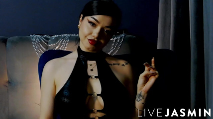 NikiBryce NikiBryce